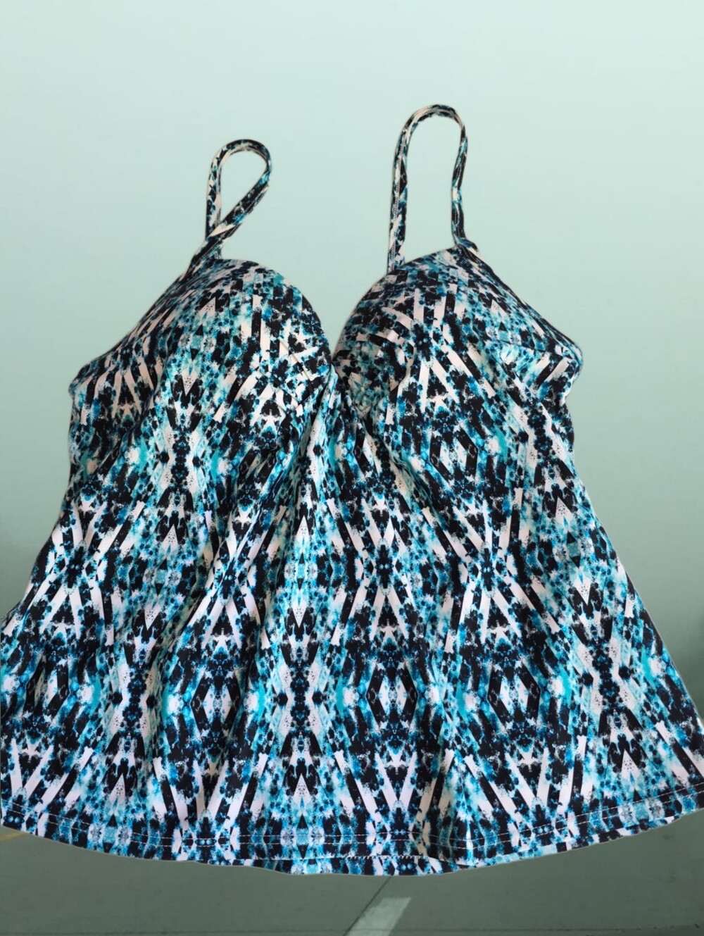 Island Escape Women’s Swim Tankini Top in Teal, Black, White